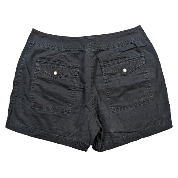 i.e. Relaxed Black shorts Size 10P - Picture 2 of 7